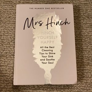 Mrs Hinch - Hinch Yourself Happy Book